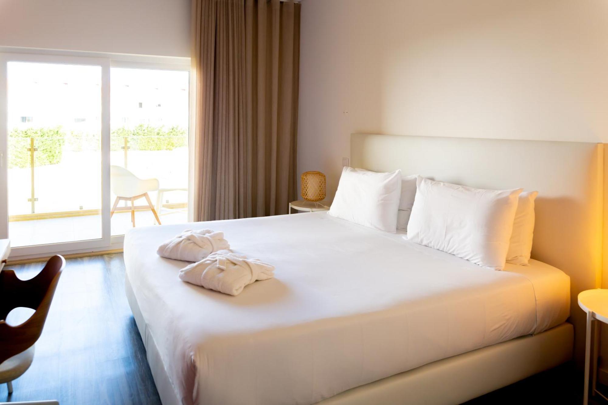 Ride Surf Resort & Spa Пеніші Екстер'єр фото